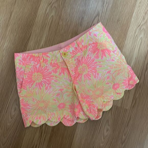 Lilly Pulitzer Pink and Yellow Floral Shorts - Picture 2 of 8